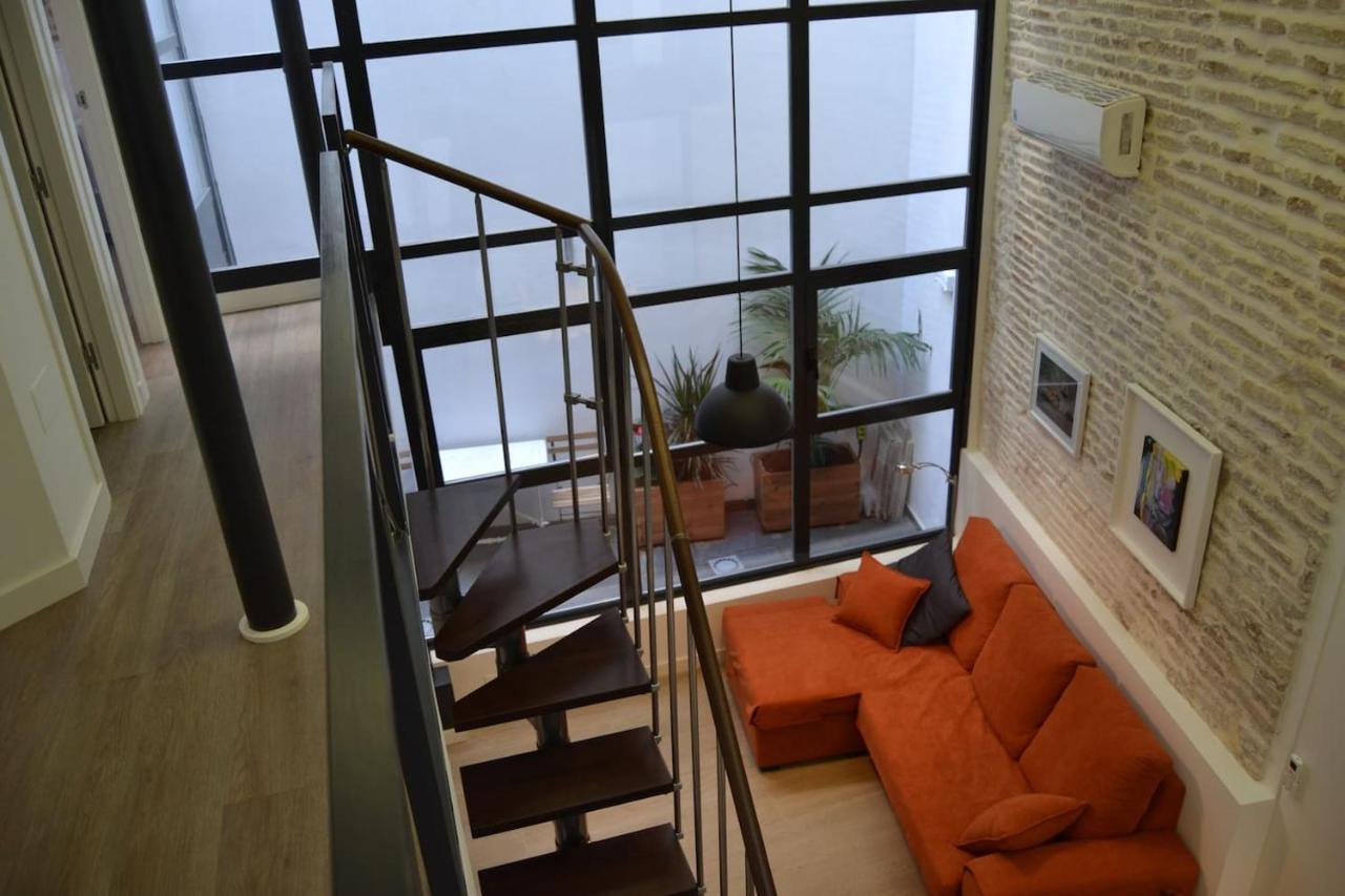 Duplex Alameda De Hercules Севилья Экстерьер фото