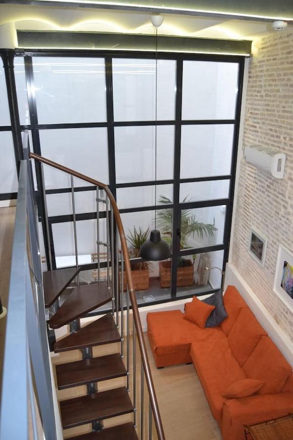 Duplex Alameda De Hercules Севилья Экстерьер фото